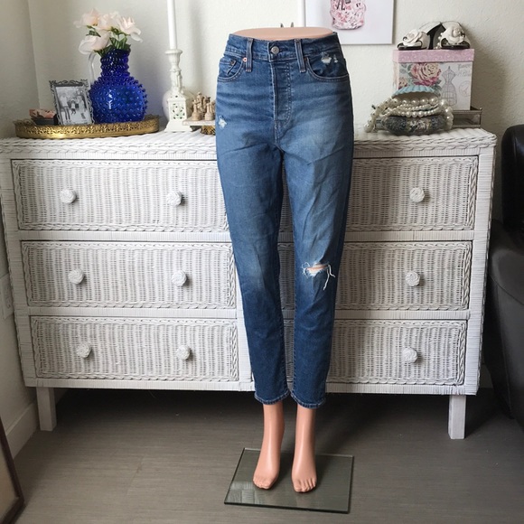 Levi's Denim - Levi's high waisted distressed wedgie skinny jeans 28
